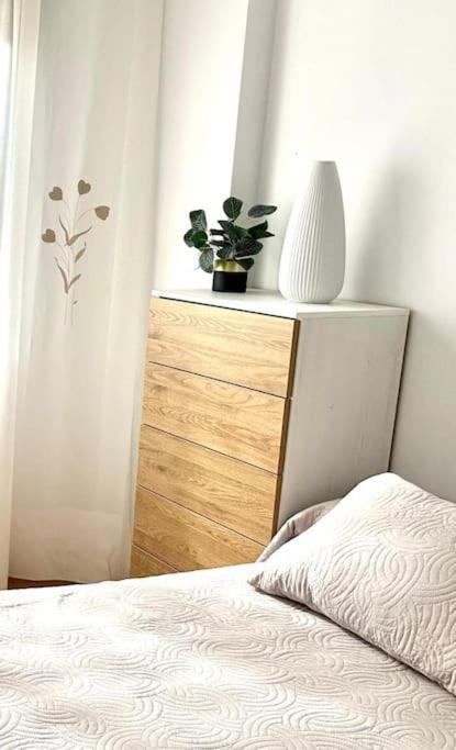 Studio 14 + Garaje Incluido. Nuevo, Elegante, Acogedor. Haro Zewnętrze zdjęcie